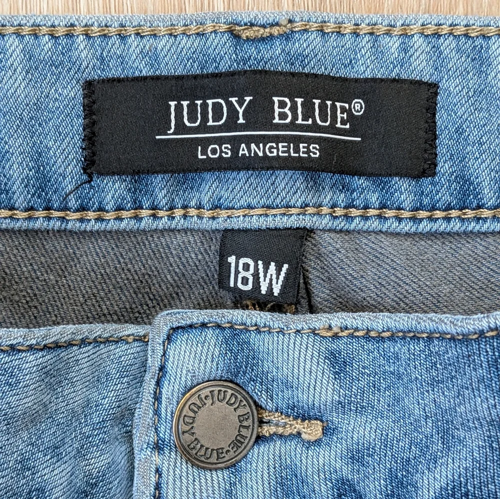 Judy Blue Jeans Women's 18W Skinny Fit Volcanic Fiber Acrylic Blend - Picture 3 of 11